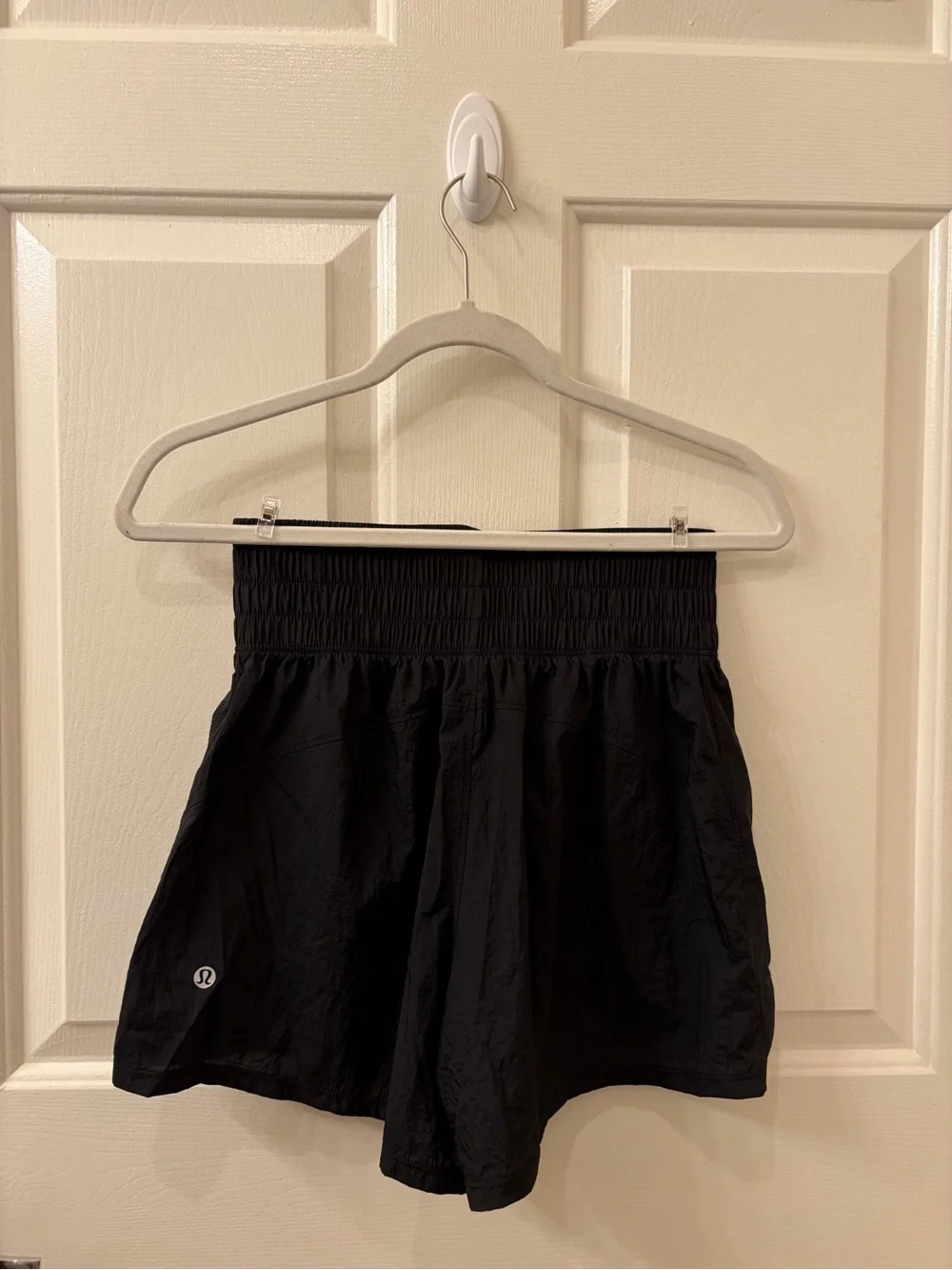 lululemon athletica lightweight Super High Rise Training Short 4inch Black Sz 4